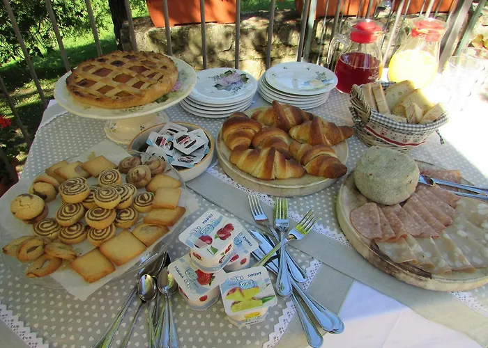 Le Querce Di Campolungo Bed & Breakfast 3*