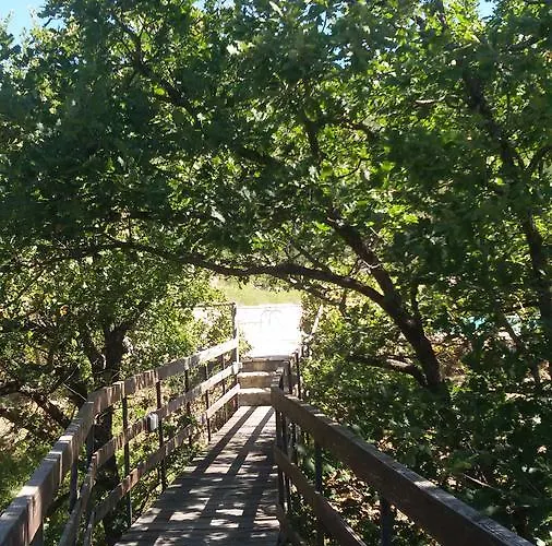 Le Querce Di Campolungo Bed & Breakfast 3*